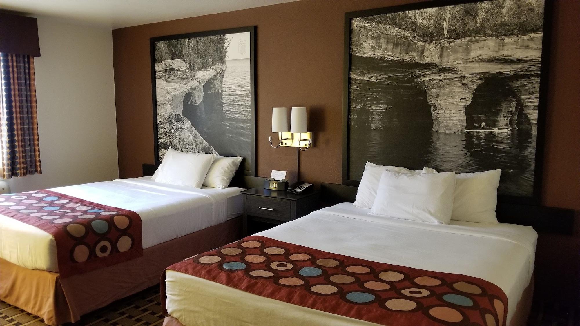 Super 8 By Wyndham Ashland Hotel Екстериор снимка